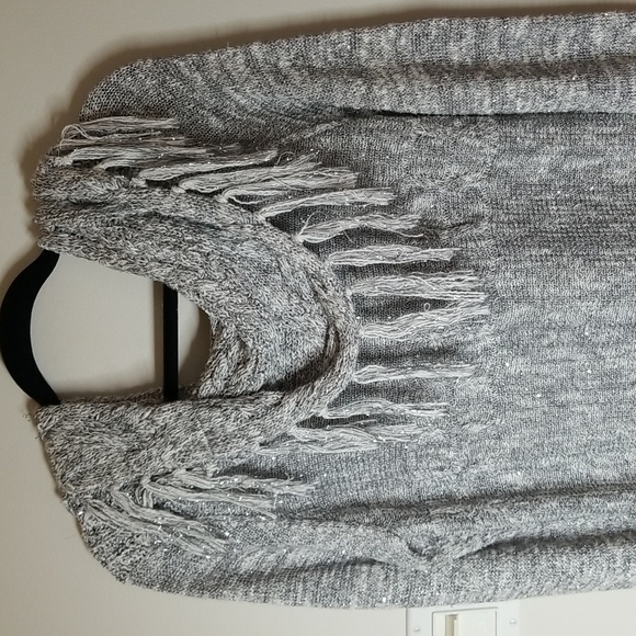 INC. International concepts Women's Sweater tunic with sparkle metallic threads - Picture 7 of 8